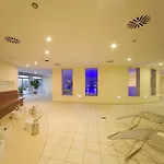 Otel Seminarhotel In Der Manfred-sauer-stiftung 3*