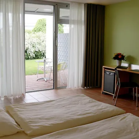 酒店 曼弗雷德 - 绍尔基金会研讨会酒店 Lobbach