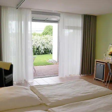 Seminarhotel In Der Manfred-sauer-stiftung Lobbach