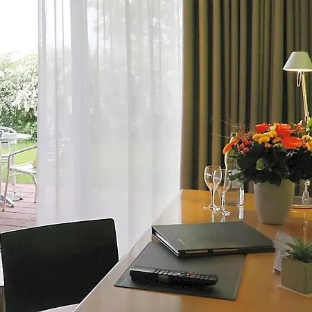 Seminarhotel In Der Manfred-sauer-stiftung 3* Lobbach