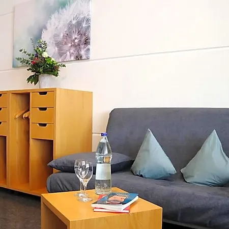 Seminarhotel In Der Manfred-sauer-stiftung 3* Lobbach