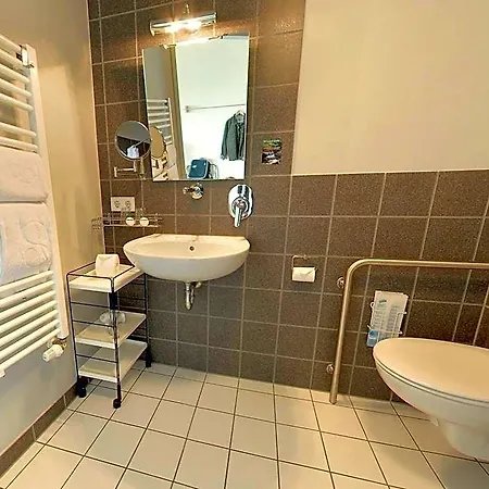 Hotel Seminarhotel In Der Manfred-sauer-stiftung Lobbach