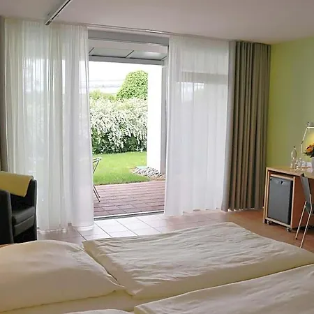 Seminarhotel In Der Manfred-sauer-stiftung Lobbach