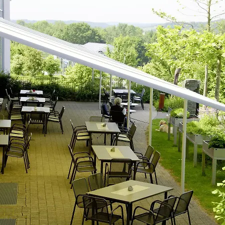 Seminarhotel In Der Manfred-sauer-stiftung Hotel 3*