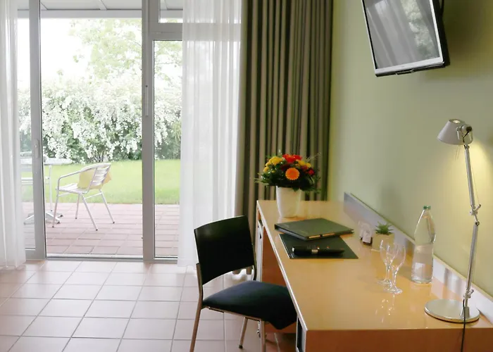 Hotel Seminarhotel In Der Manfred-sauer-stiftung 3*