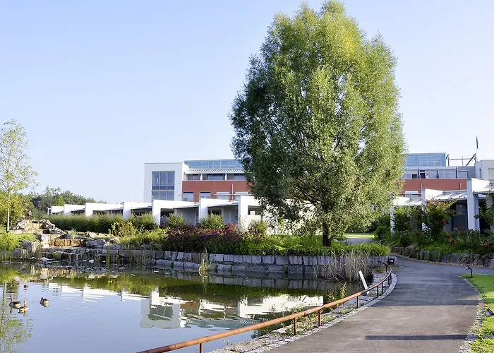 Ξενοδοχείο Seminarhotel In Der Manfred-sauer-stiftung Lobbach