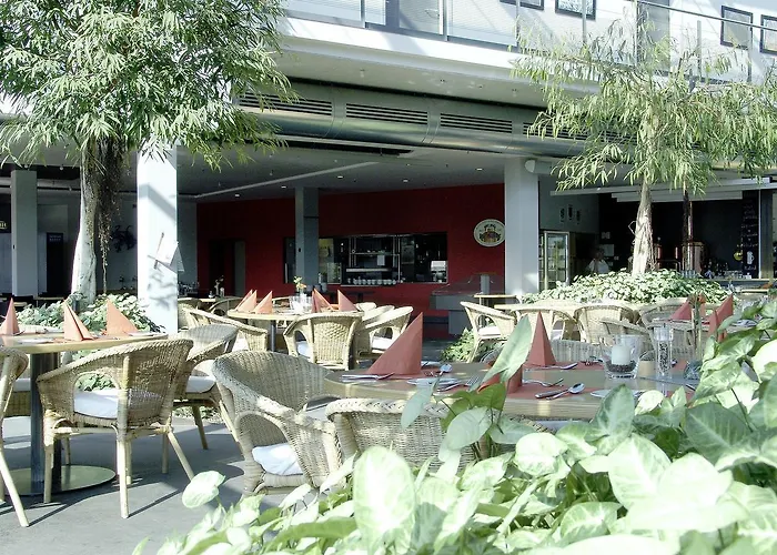 Seminarhotel In Der Manfred-sauer-stiftung Lobbach